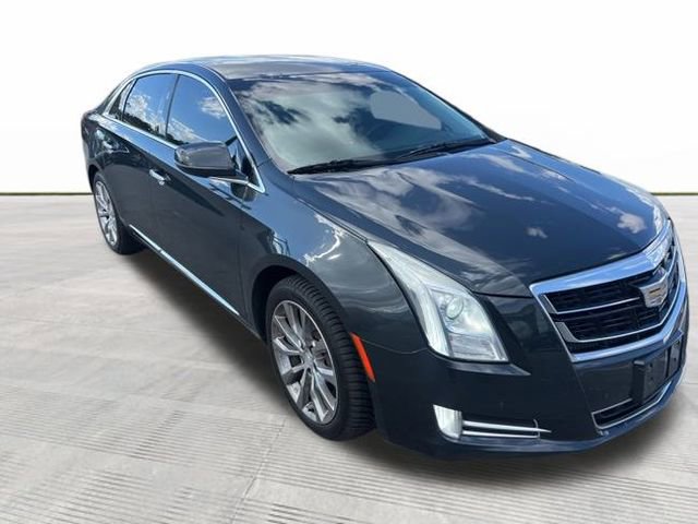 2016 Cadillac XTS Luxury photo 2