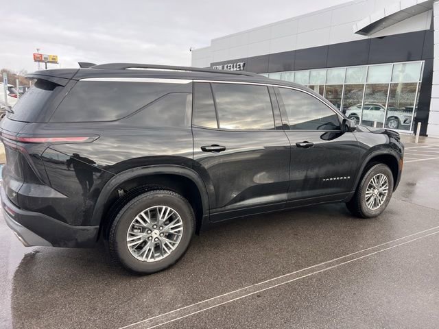 2024 Chevrolet Traverse 1LT photo 3