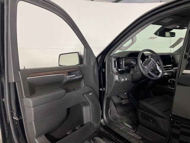 2026 GMC Sierra 1500 SLT - Photo 26