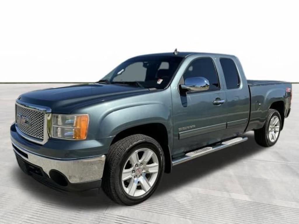 Used 2013 GMC Sierra 1500 SLE Truck