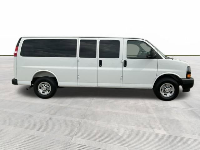 2025 Chevrolet Express Passenger 3500 Van photo 3