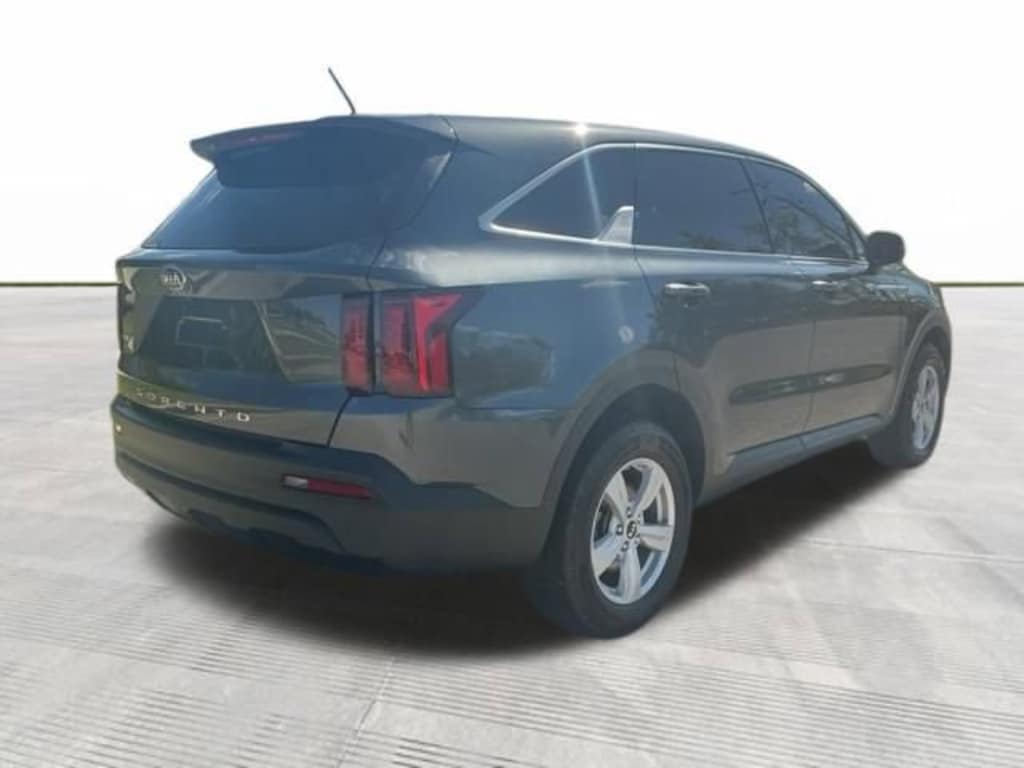 Used 2021 Kia Sorento LX