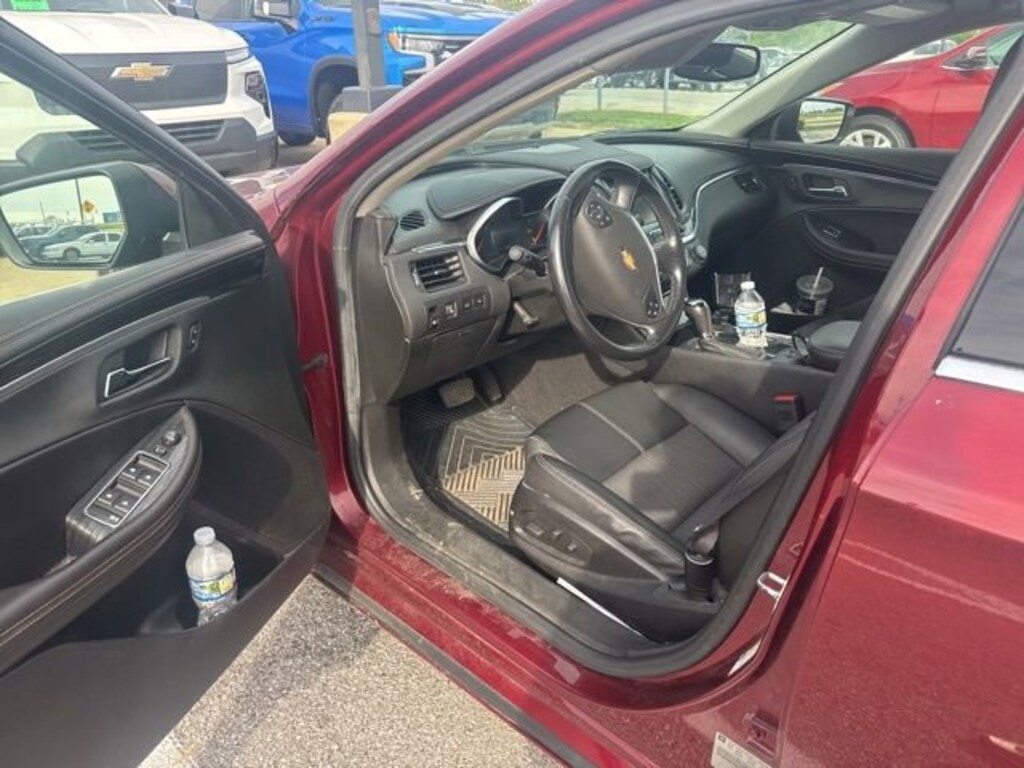 Used 2017 Chevrolet Impala LT Car