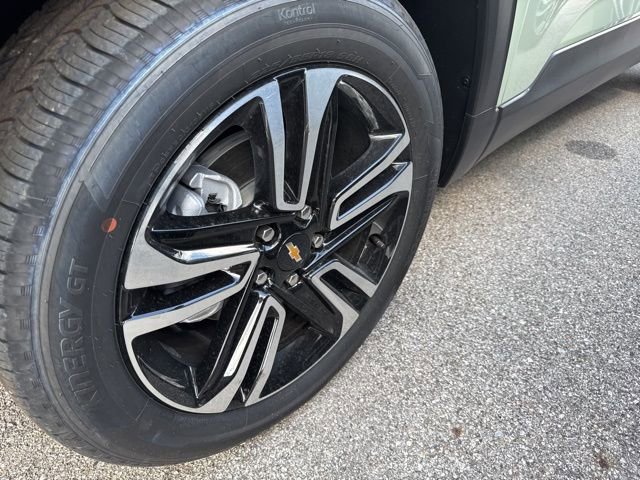 2026 Chevrolet Trailblazer LT photo 3