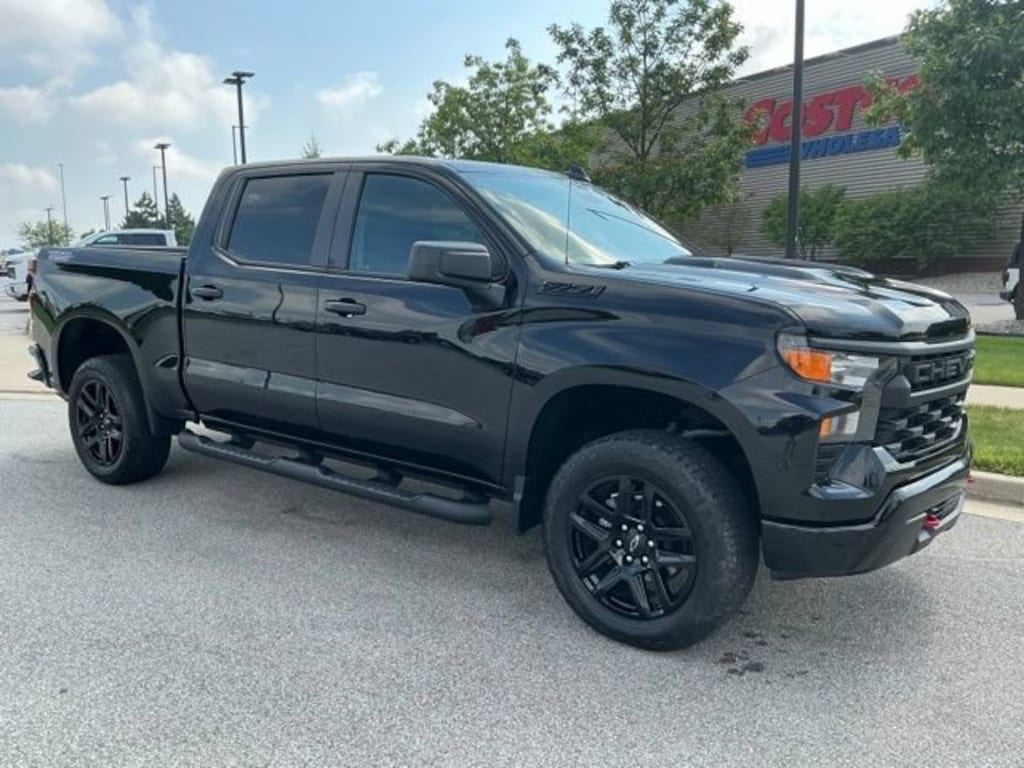 Used 2024 Chevrolet Silverado 1500 Custom Trail Boss Truck