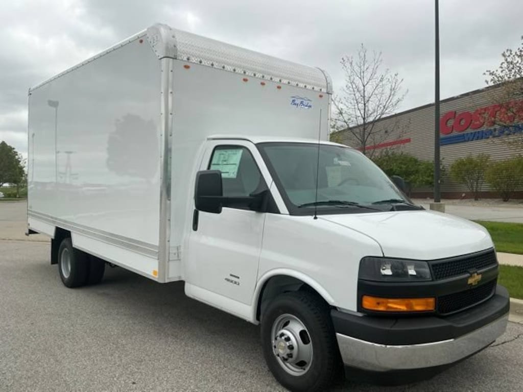 New 2026 Chevrolet Express Cutaway 4500 2WT Cutaway Van
