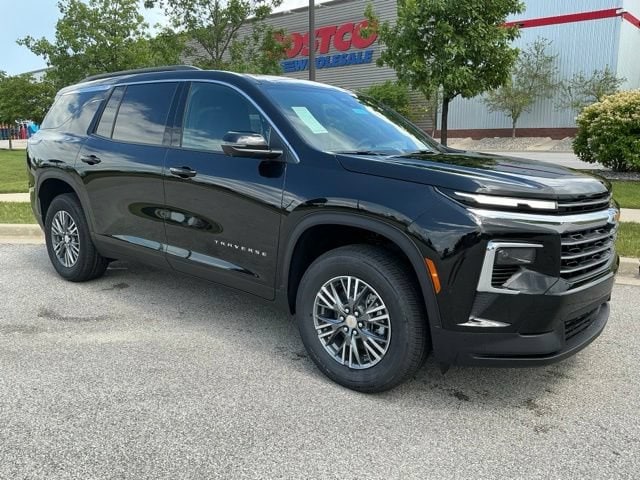 2026 Chevrolet Traverse LT - Photo 2