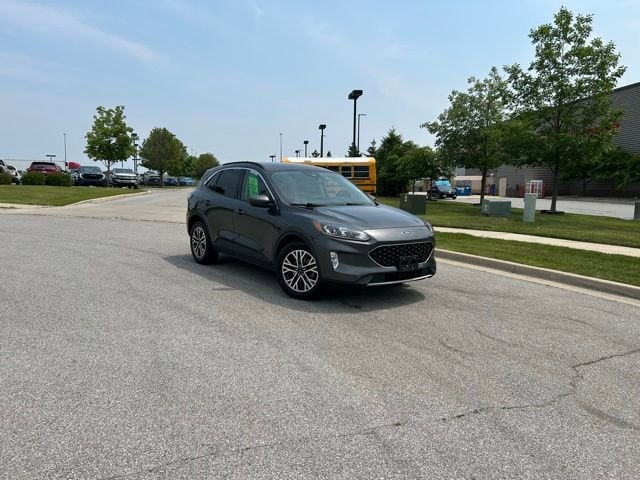 Used 2020 Ford Escape SEL with VIN 1FMCU0H62LUA28286 for sale in Fort Wayne, IN