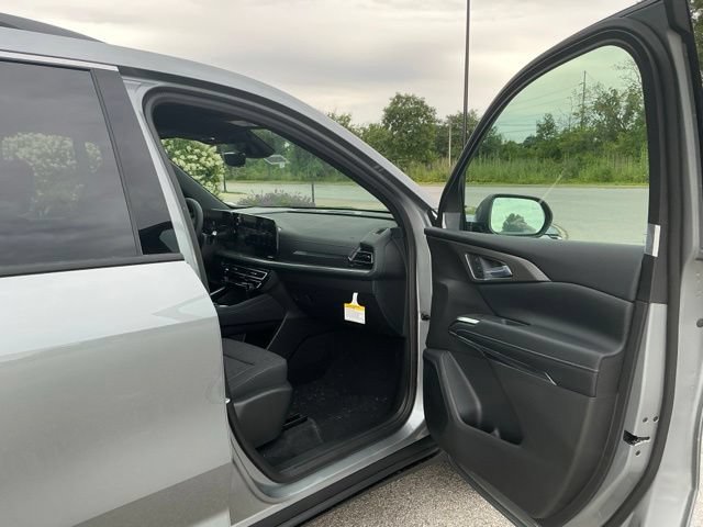 2026 Chevrolet Traverse LT - Photo 17