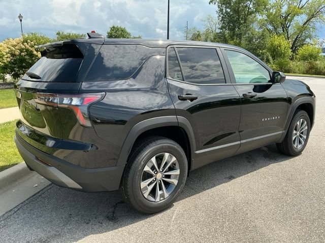 2027 Chevrolet Equinox LT - Photo 6