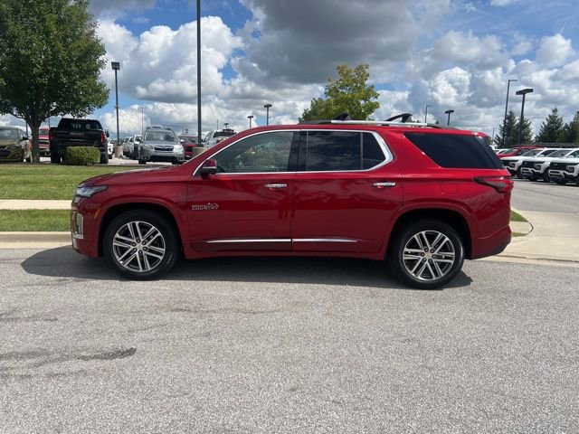 2022 Chevrolet Traverse High Country photo 2