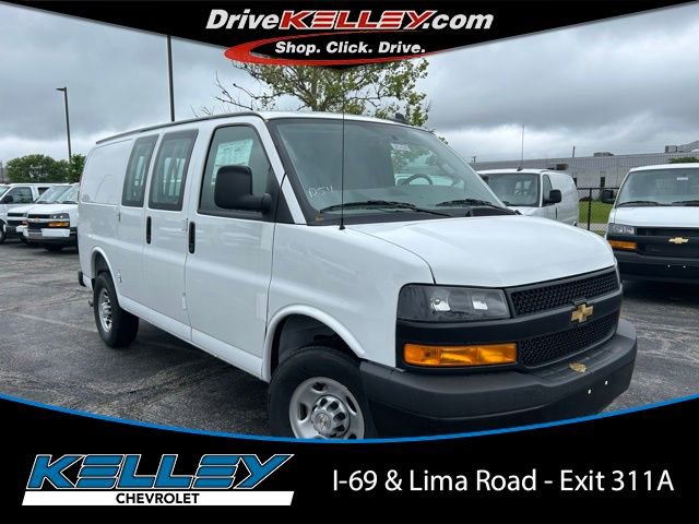 2025 Chevrolet Express Cargo