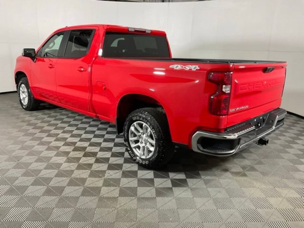 Used 2024 Chevrolet Silverado 1500 LT Truck