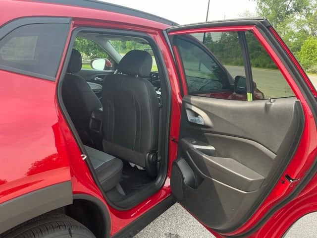 2026 Chevrolet Trax LT - Photo 18
