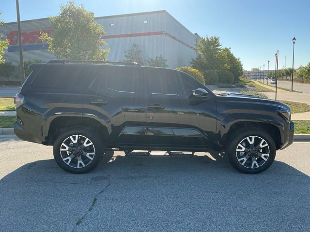 2025 Toyota 4Runner SR5 photo 2
