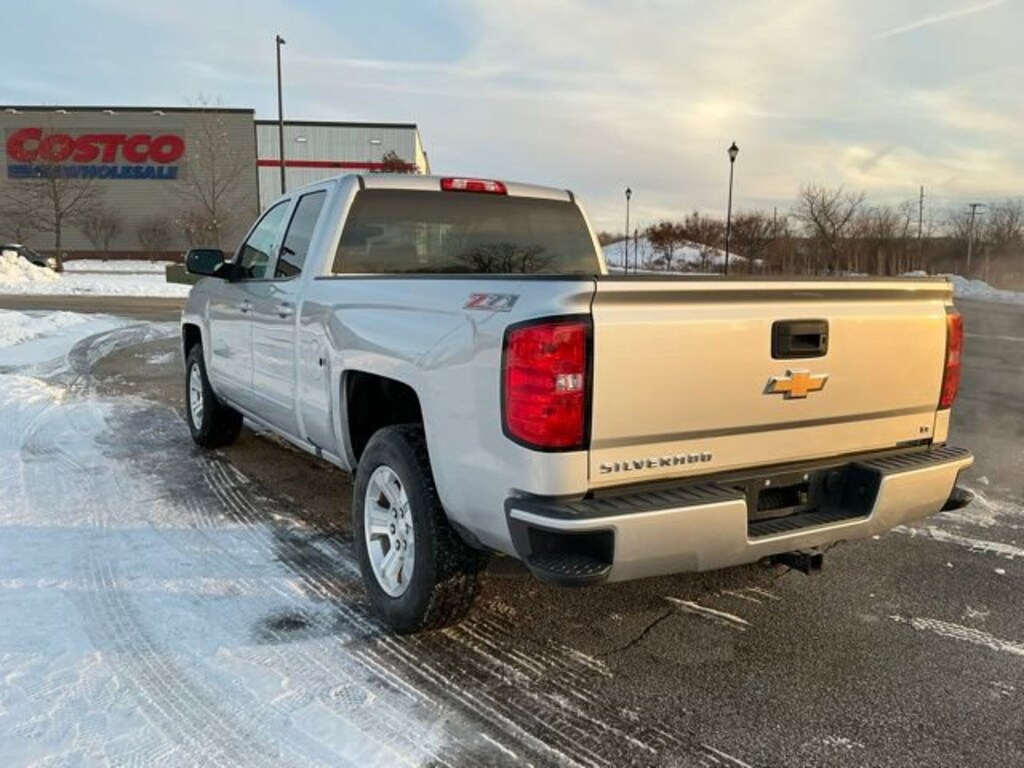 Used 2017 Chevrolet Silverado 1500 LT Truck