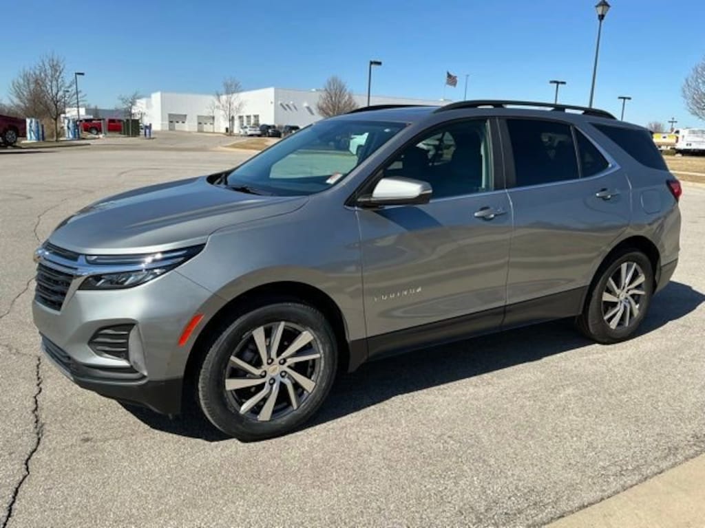 Used 2024 Chevrolet Equinox LT SUV