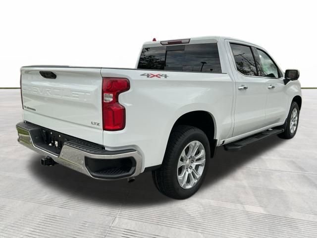 2022 Chevrolet Silverado 1500 LTZ photo 4