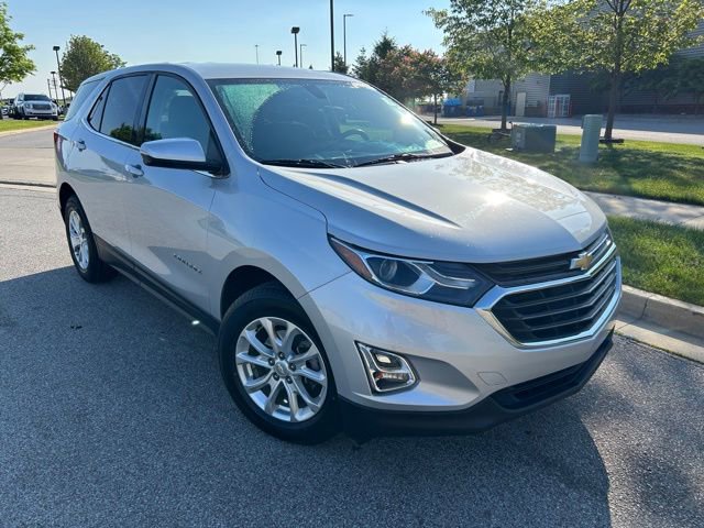 Used 2019 Chevrolet Equinox LT with VIN 2GNAXUEVXK6306958 for sale in Fort Wayne, IN