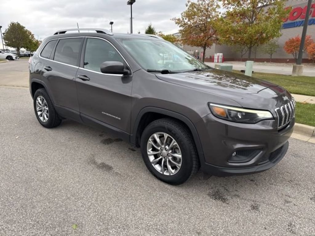 Used 2021 Jeep Cherokee Latitude Lux