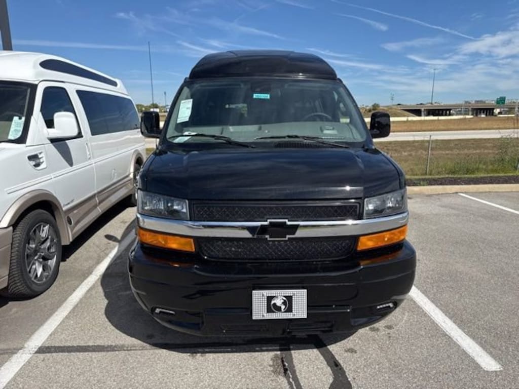 New 2025 Chevrolet Express Cargo 2500 WT Van