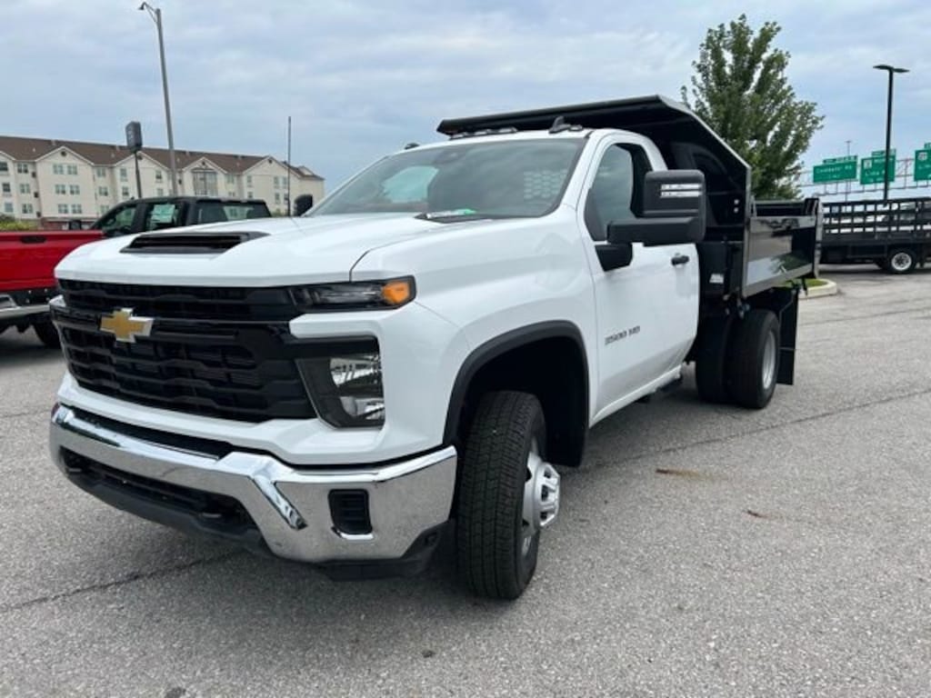 New 2024 Chevrolet Silverado 3500 HD Chassis Cab Work Truck Truck