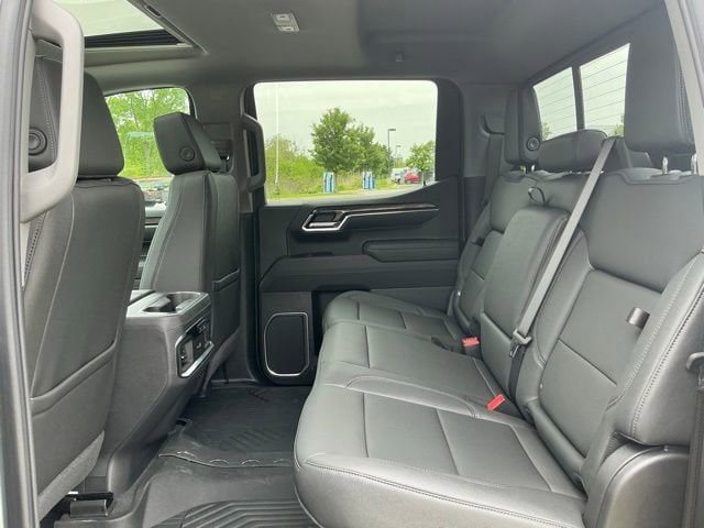 2026 Chevrolet Silverado 1500 LTZ - Photo 35