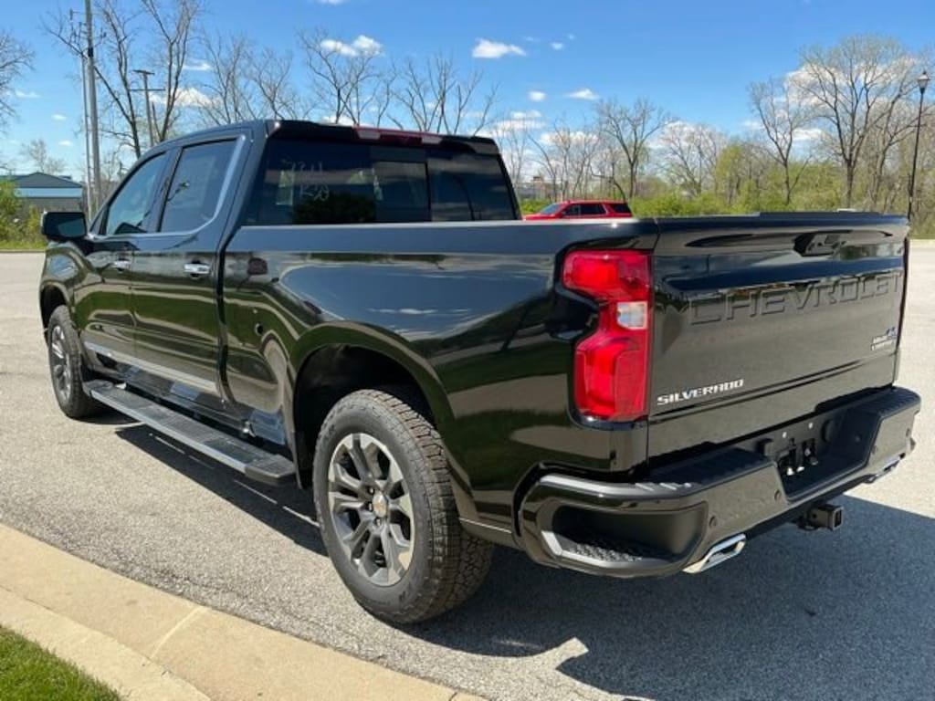 New 2026 Chevrolet Silverado 1500 High Country Truck