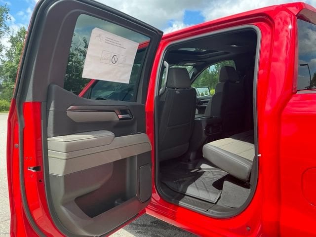 2026 Chevrolet Silverado 1500 ZR2 - Photo 16