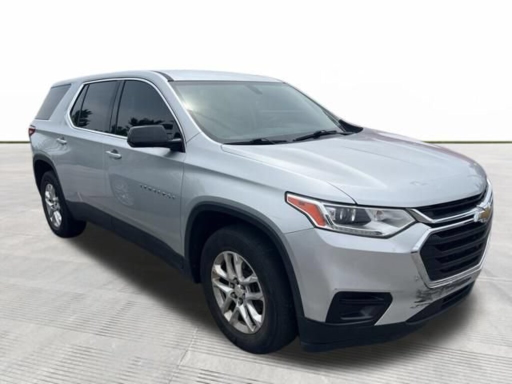 Used 2018 Chevrolet Traverse LS SUV