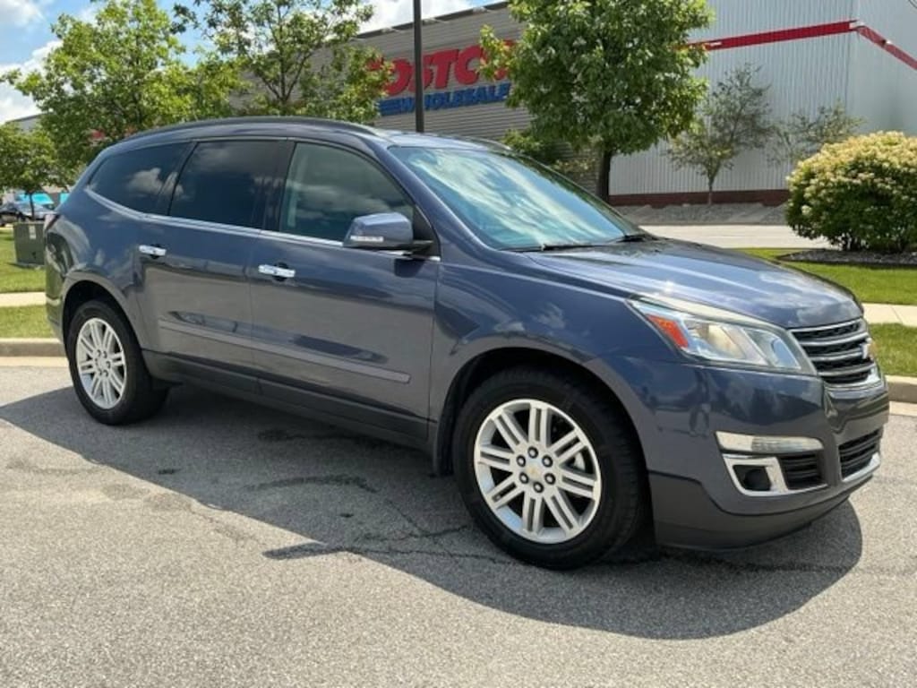 Used 2014 Chevrolet Traverse LT SUV