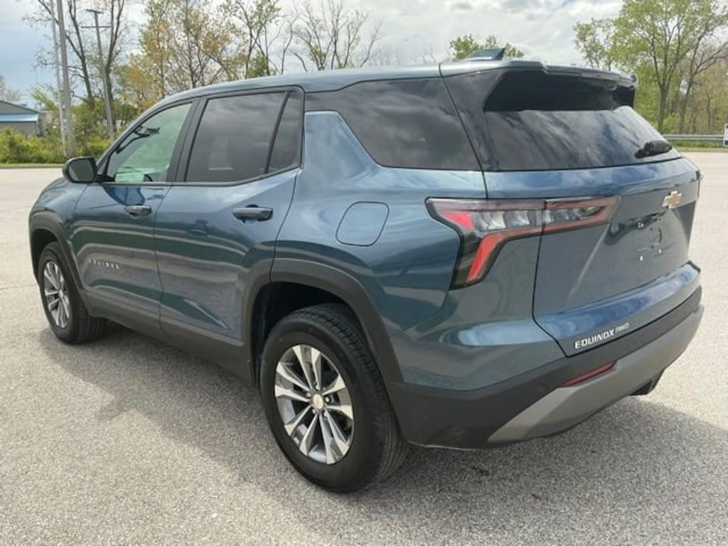 Used 2026 Chevrolet Equinox LT SUV