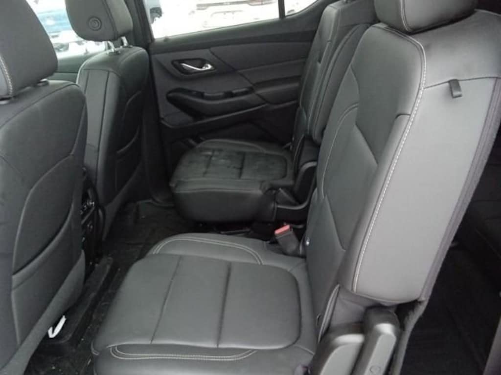 Used 2023 Chevrolet Traverse LT Leather SUV