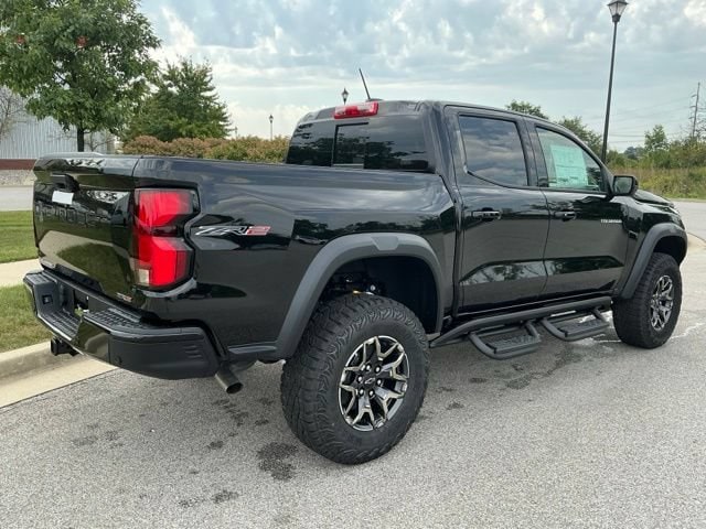 2026 Chevrolet Colorado ZR2 - Photo 6