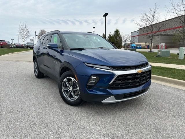 Used 2023 Chevrolet Blazer 3LT with VIN 3GNKBDR43PS154549 for sale in Fort Wayne, IN