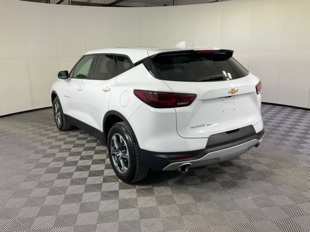 Used 2025 Chevrolet Blazer 2LT SUV