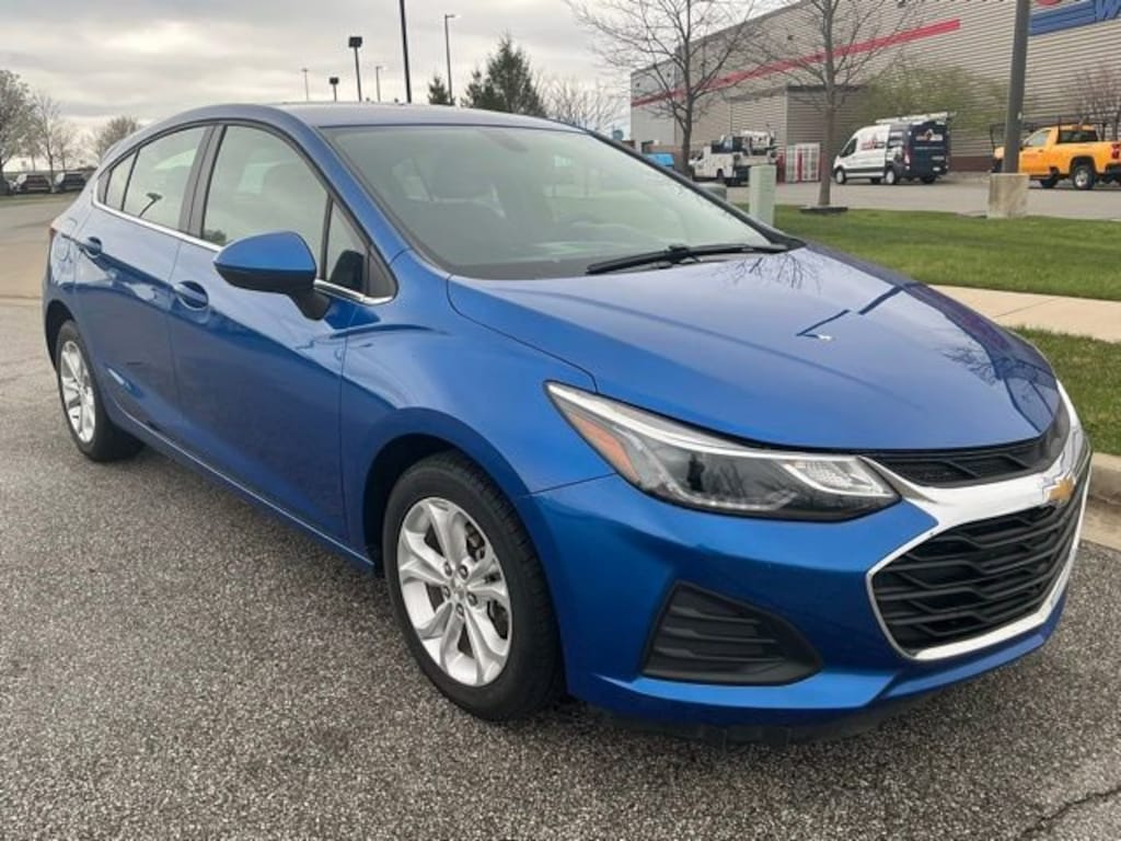 Used 2019 Chevrolet Cruze LT Car