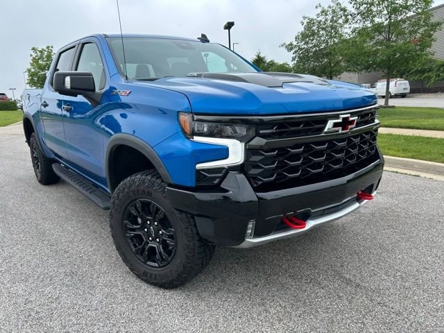 Used 2022 Chevrolet Silverado 1500 ZR2 with VIN 3GCUDHEL9NG651346 for sale in Fort Wayne, IN