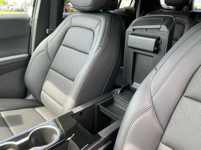 2027 Chevrolet Equinox LT - Photo 31