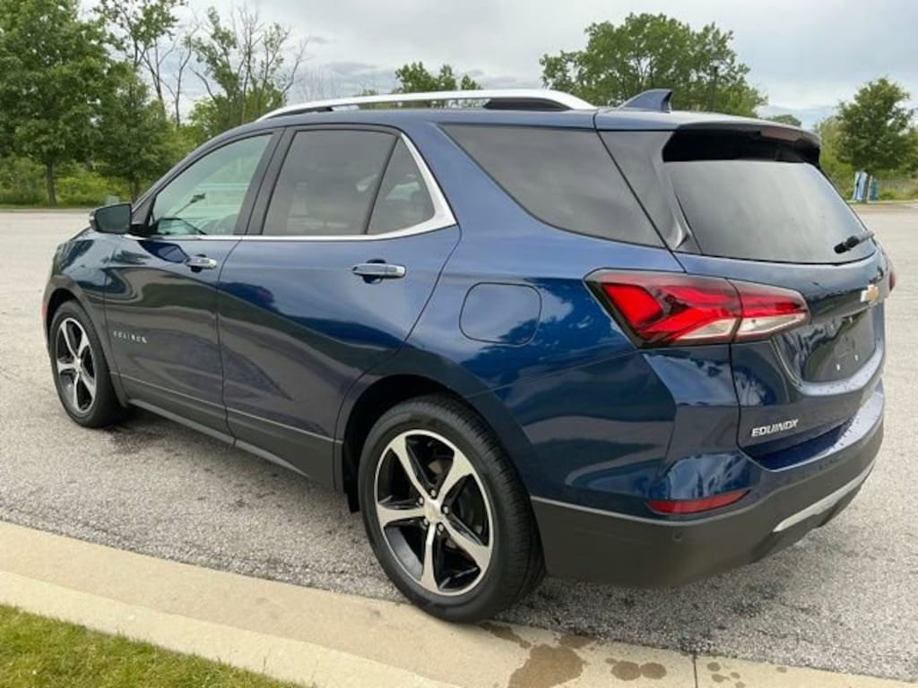 Used 2022 Chevrolet Equinox Premier SUV