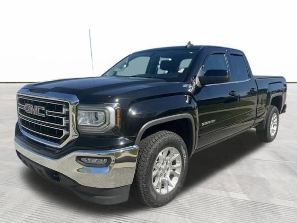 Used 2017 GMC Sierra 1500 SLE Truck