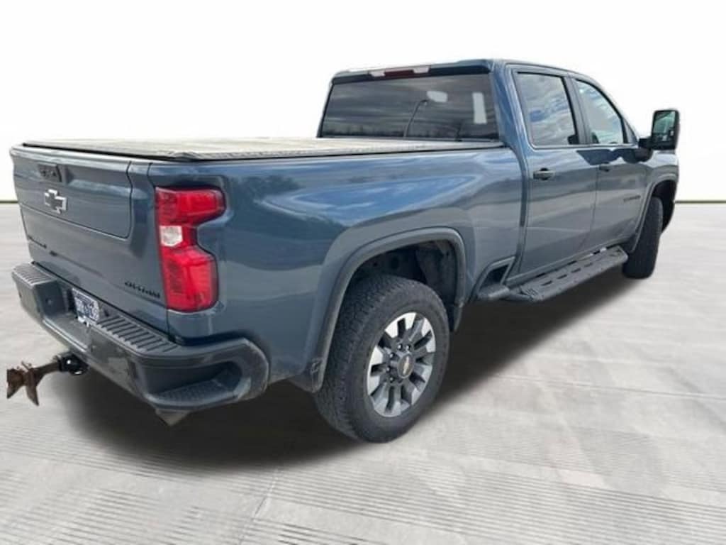 Used 2024 Chevrolet Silverado 2500 HD Custom Truck