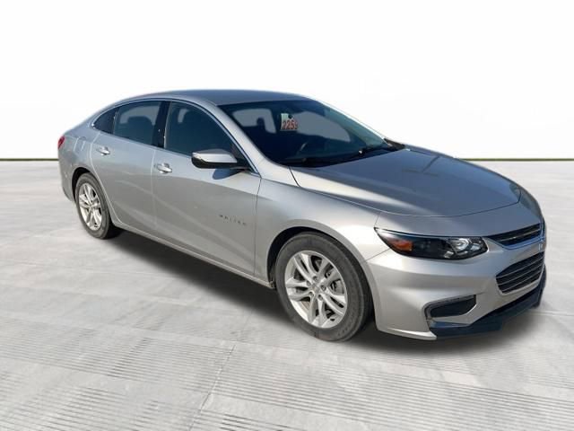 2016 Chevrolet Malibu 1LT photo 2