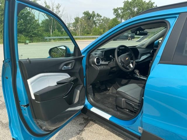 2026 Chevrolet Trax LT - Photo 15