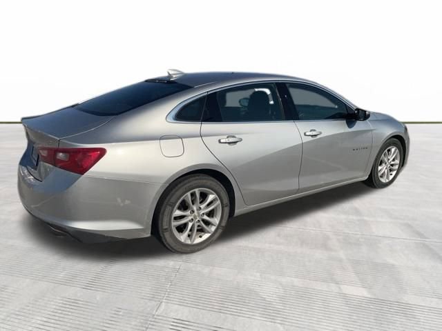 2016 Chevrolet Malibu 1LT photo 3