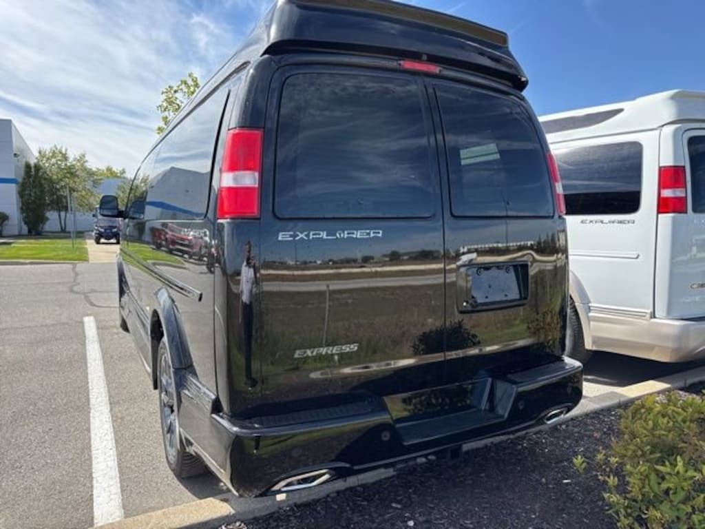 New 2025 Chevrolet Express Cargo 2500 WT Van