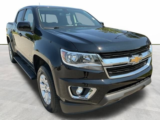 2019 Chevrolet Colorado LT photo 2