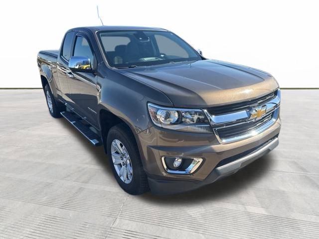 2015 Chevrolet Colorado LT photo 2