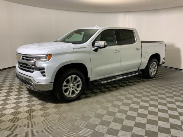 2026 Chevrolet Silverado 1500 LTZ - Photo 15