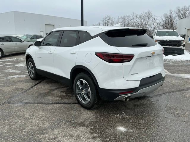 2024 Chevrolet Blazer 2LT photo 3